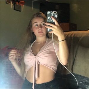 Meet your Posher, Jasmine